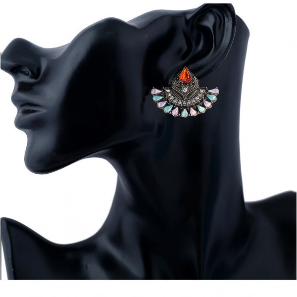 1 Pair  Crystal Rhinestones Fan Shaped Water Drop Retro Earrings for Women